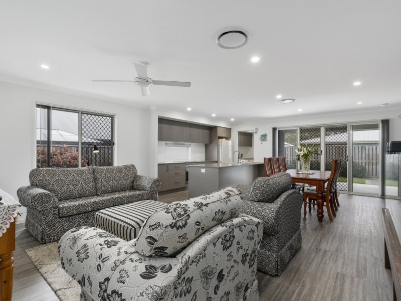 24 Woodvamp Street, Caboolture QLD 4510