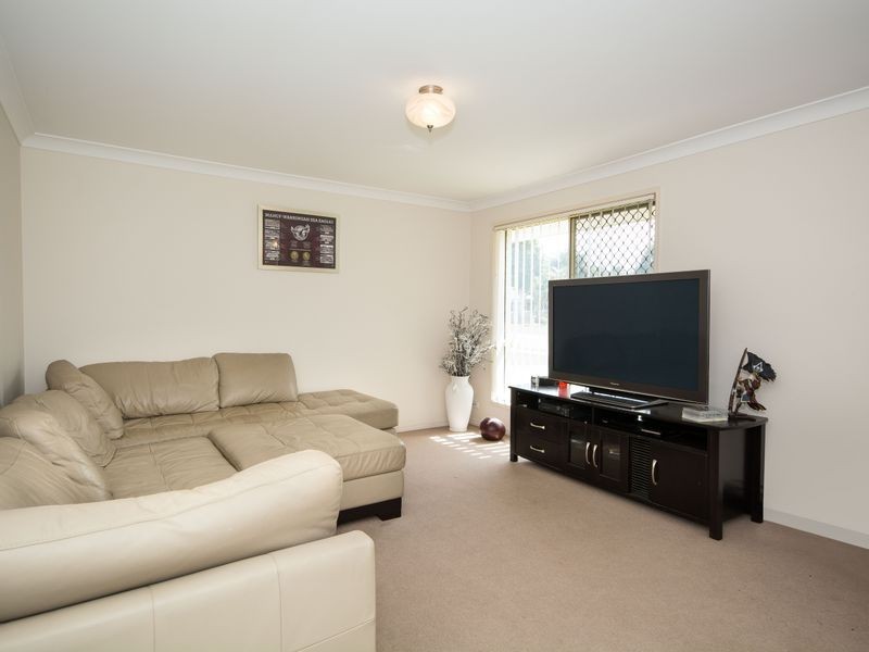 10 Evert Court, Morayfield QLD 4506