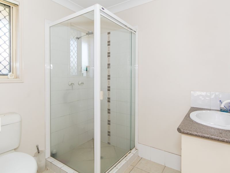 10 Evert Court, Morayfield QLD 4506