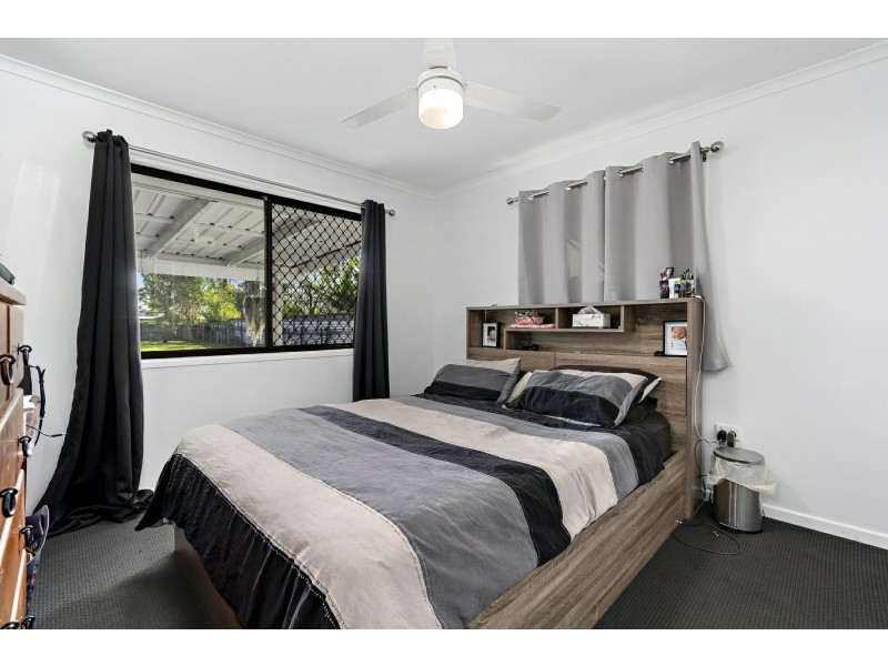 17 Cotswold Street, Morayfield QLD 4506