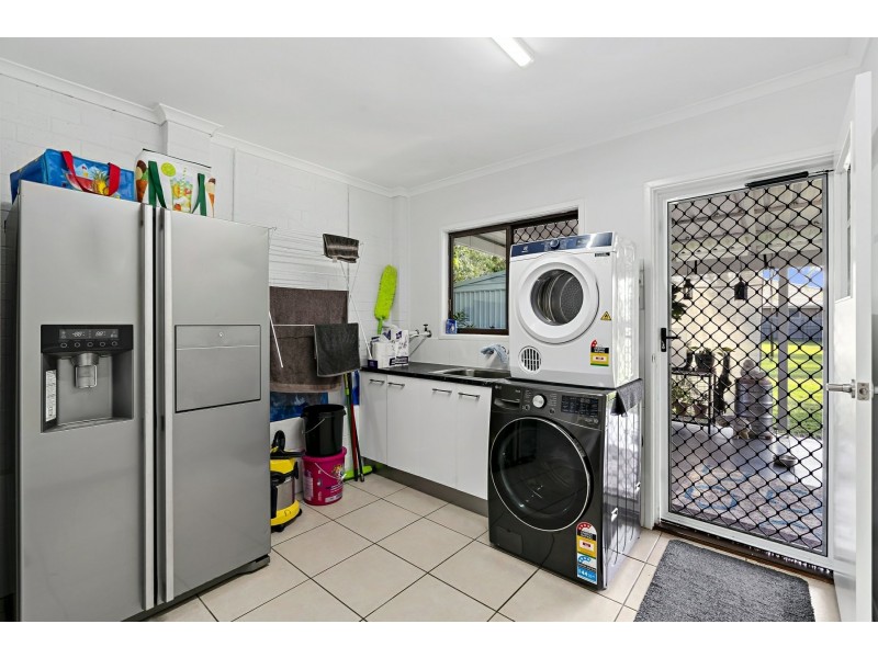 17 Cotswold Street, Morayfield QLD 4506