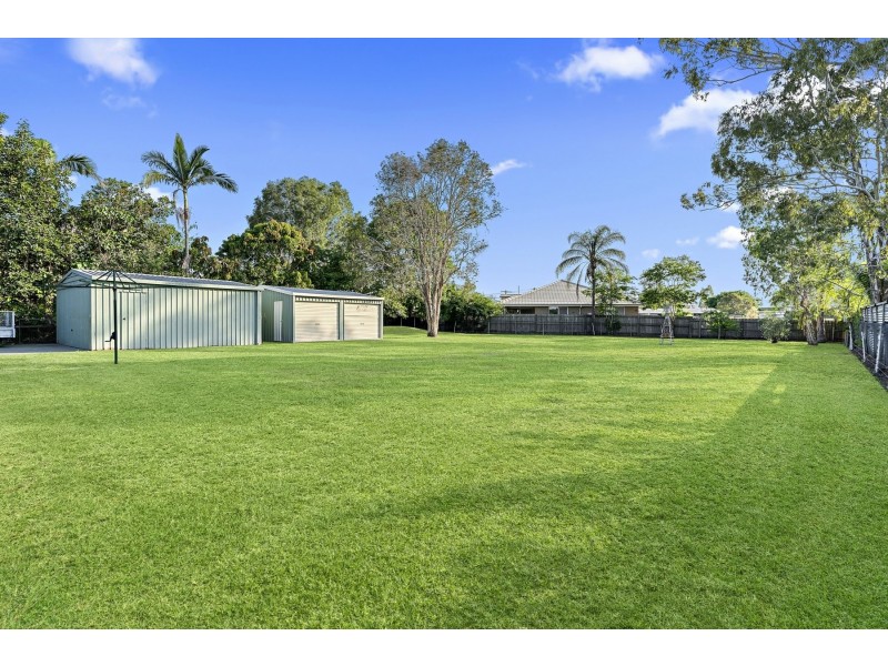 17 Cotswold Street, Morayfield QLD 4506