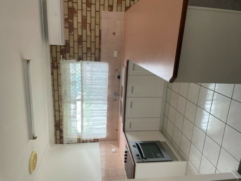 8/42 Hayes Street, Caboolture QLD 4510