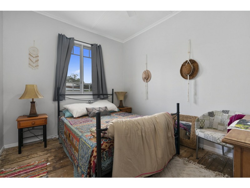 35 Leslie Street, Woodford QLD 4514