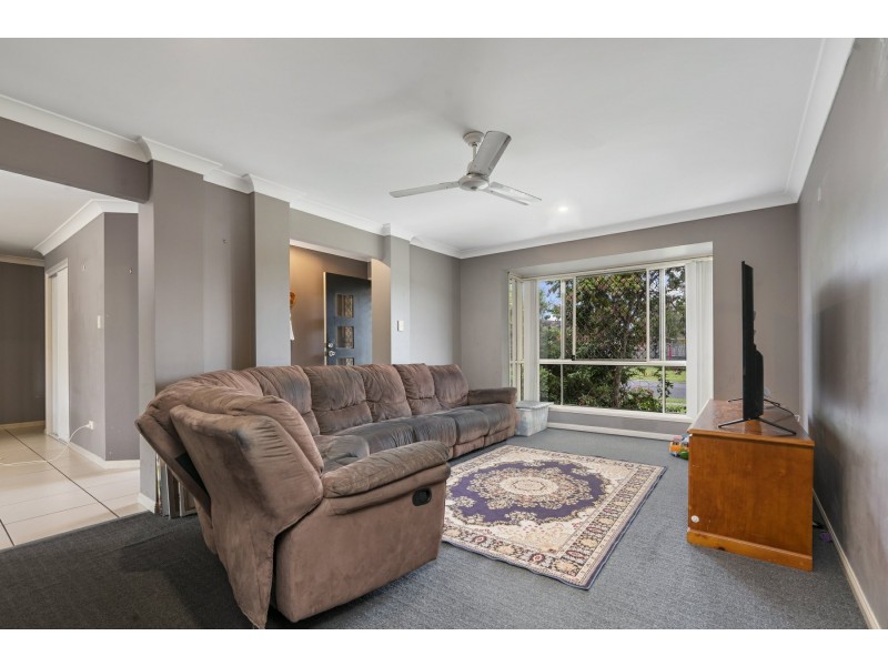 81-83 Fernbrook Drive, Morayfield QLD 4506