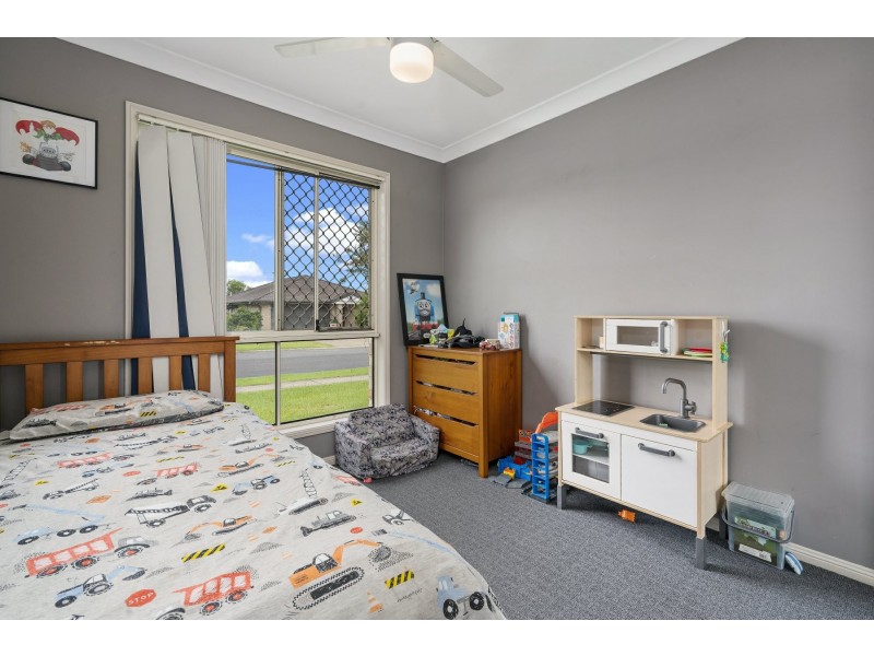 81-83 Fernbrook Drive, Morayfield QLD 4506