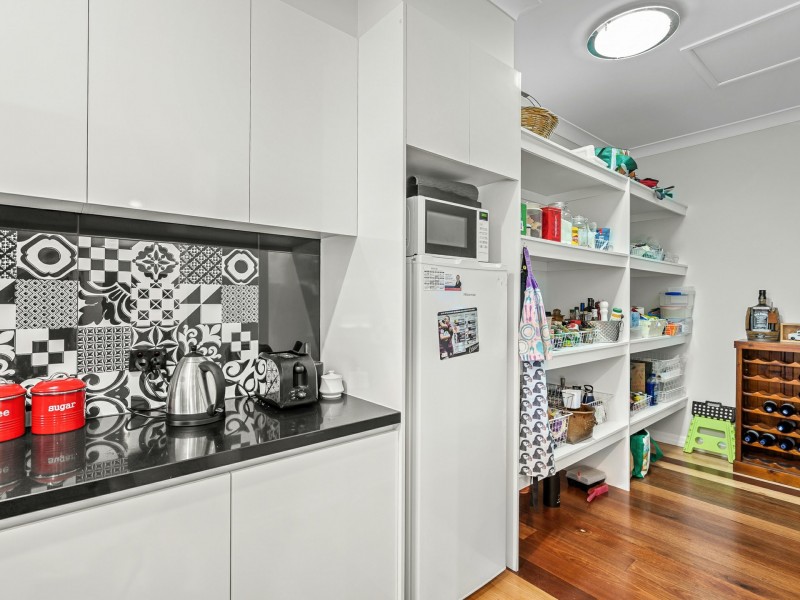 8-16 Braces Place, Caboolture QLD 4510