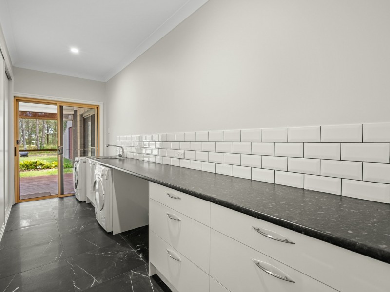 8-16 Braces Place, Caboolture QLD 4510