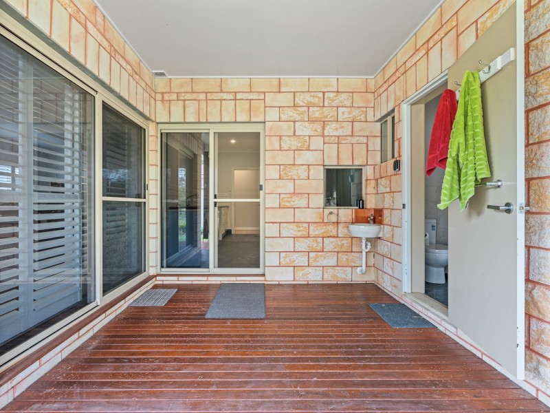 8-16 Braces Place, Caboolture QLD 4510