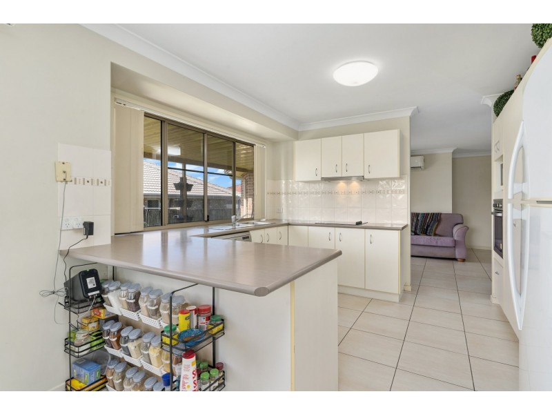 17 Fenton Court, Caboolture QLD 4510