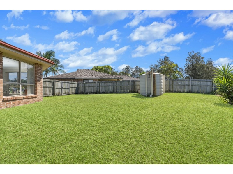 17 Fenton Court, Caboolture QLD 4510