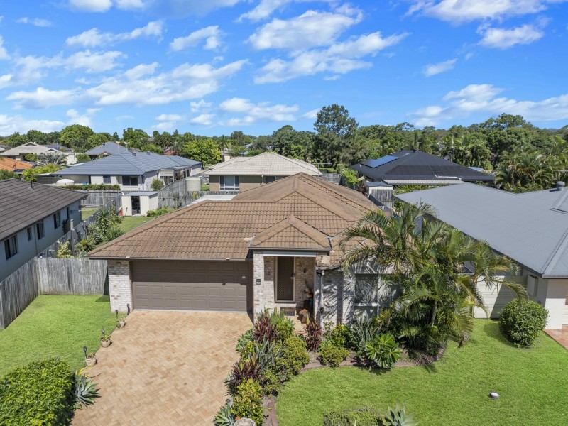 297 Bestmann Road, Sandstone Point QLD 4511