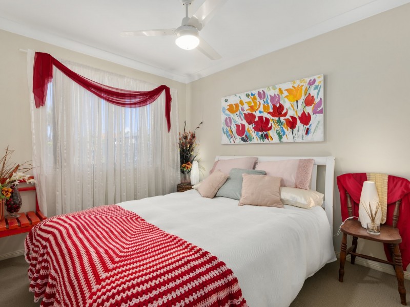 297 Bestmann Road, Sandstone Point QLD 4511