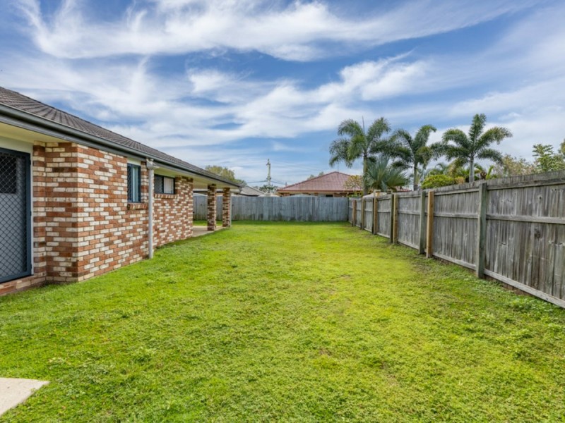 18 Treefrog street, Ningi QLD 4511