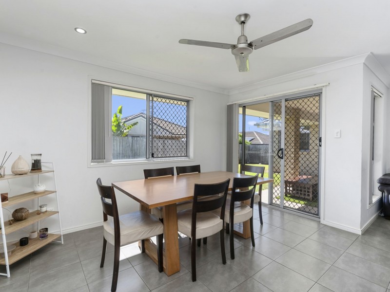 2 Mia Court, Morayfield QLD 4506