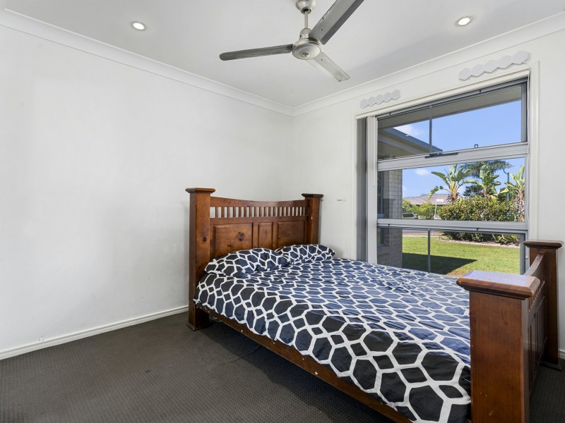 2 Mia Court, Morayfield QLD 4506