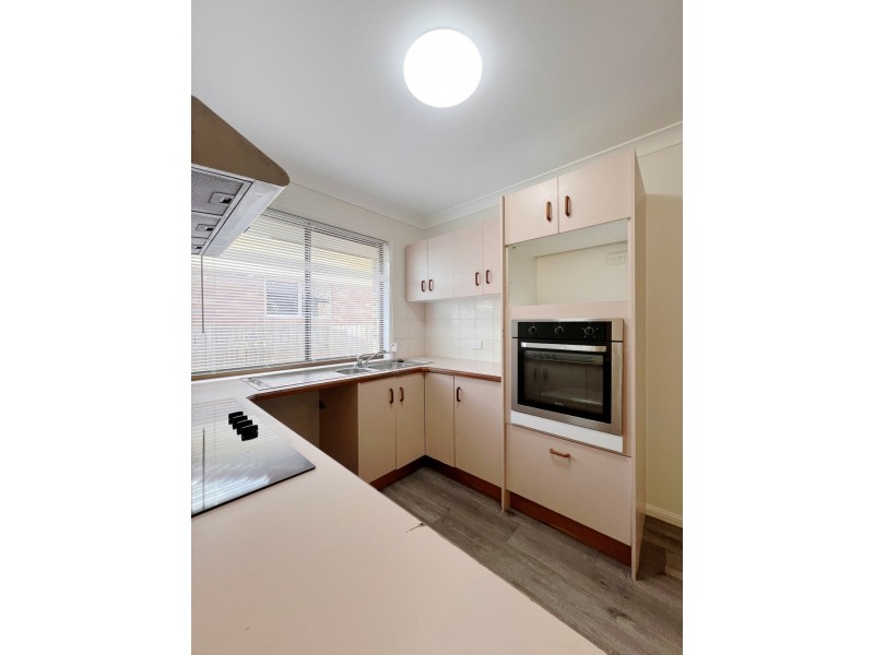 4 Cook Avenue, Caboolture South QLD 4510