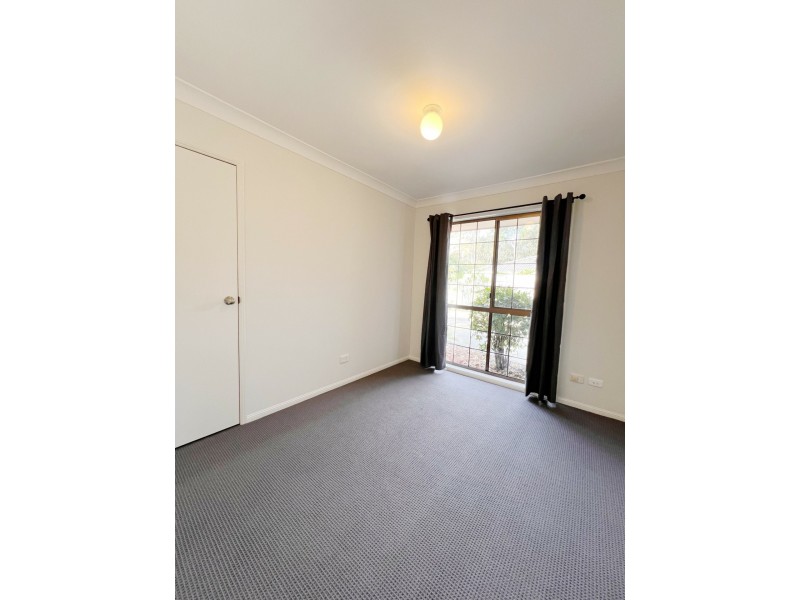 4 Cook Avenue, Caboolture South QLD 4510