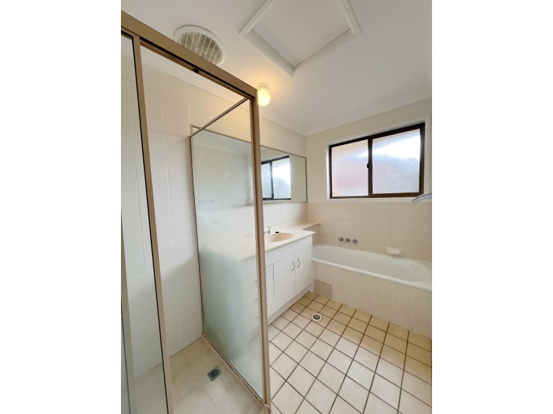 4 Cook Avenue, Caboolture South QLD 4510