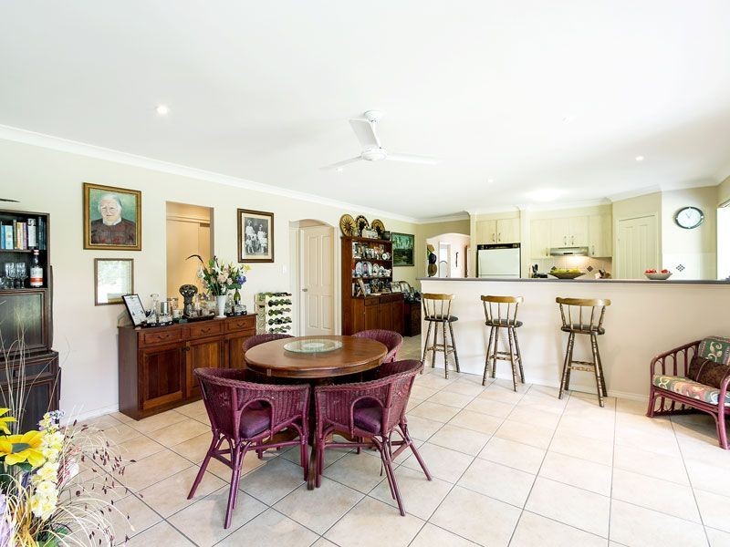 6 Lightwood Place, Narangba QLD 4504