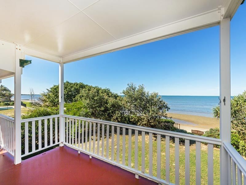 33 Coronation Avenue, Beachmere QLD 4510
