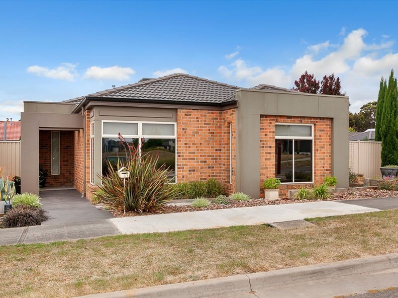 1 Carnaby Way, Ballarat VIC 3350