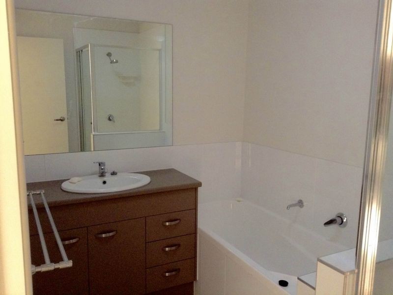 1/19 Hopkins Street, Caboolture QLD 4510