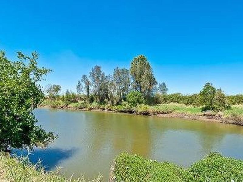 18 Mary Street, Caboolture QLD 4510