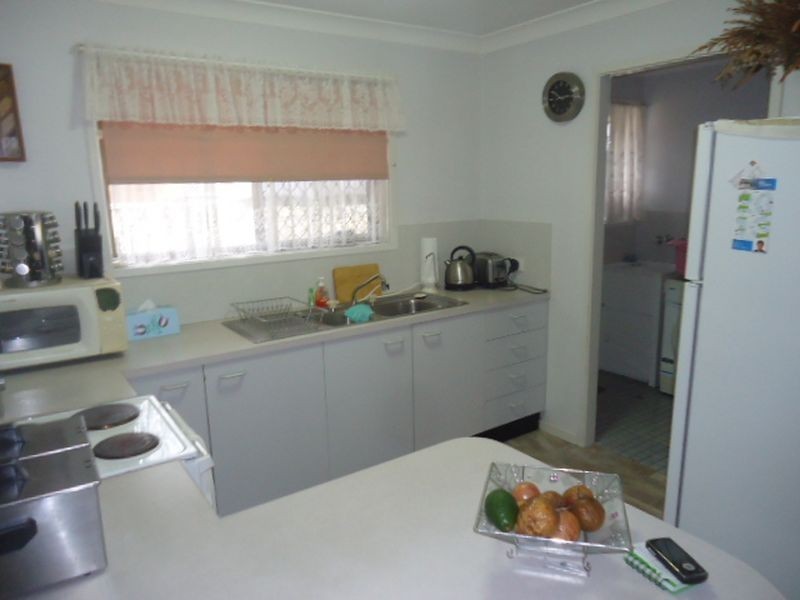 2/6 Neil Street, Caboolture QLD 4510