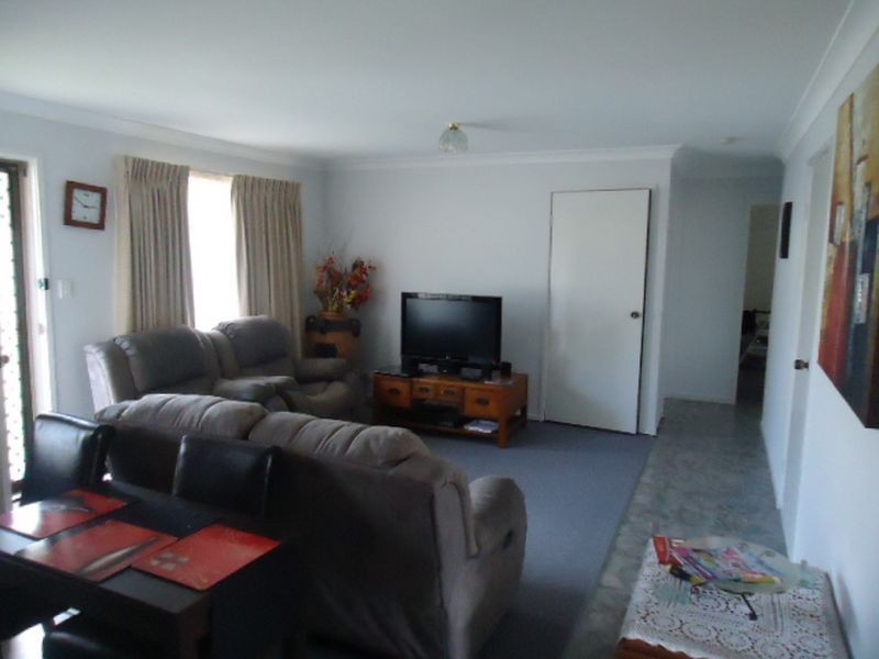 2/6 Neil Street, Caboolture QLD 4510