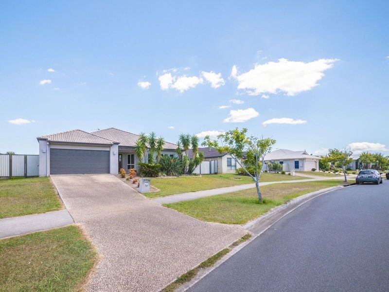 17 Central Lakes Drive, Caboolture QLD 4510