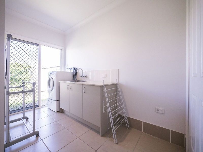 17 Central Lakes Drive, Caboolture QLD 4510