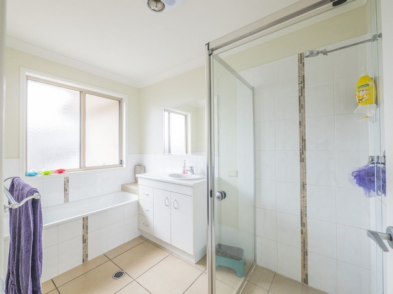 26 Gecko Place, Ningi QLD 4511