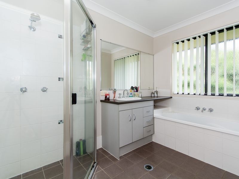 2 Jarrah Court, Morayfield QLD 4506