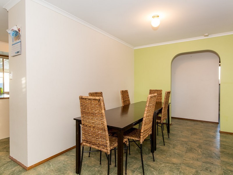 12 Hillgrove Court, Morayfield QLD 4506