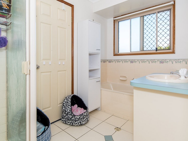 12 Hillgrove Court, Morayfield QLD 4506