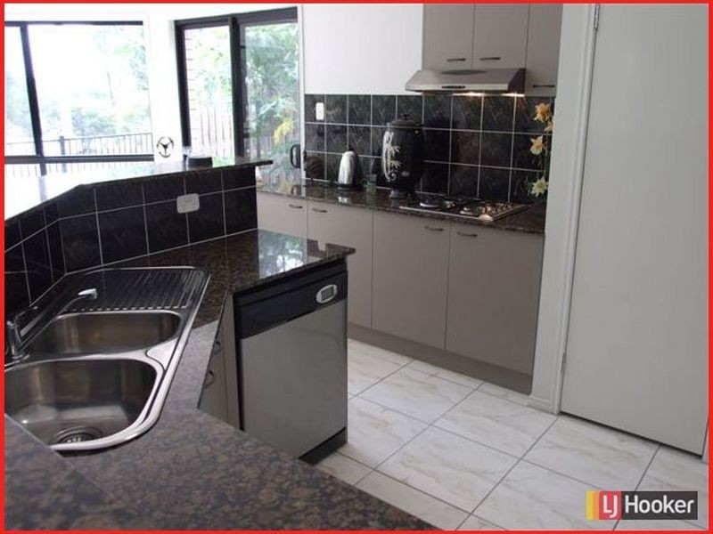 10 Warburton Street, Murrumba Downs QLD 4503