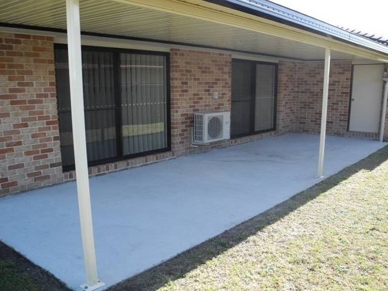 17 Gecko Place, Ningi QLD 4511