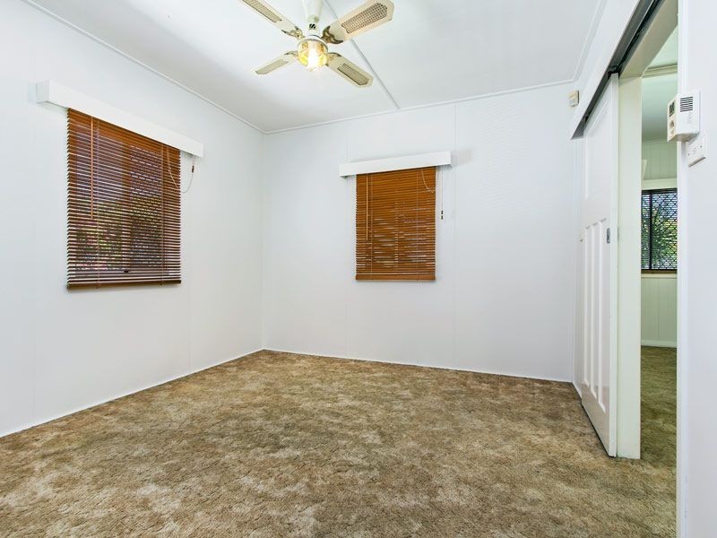 67 Oakey Flat Road, Morayfield QLD 4506