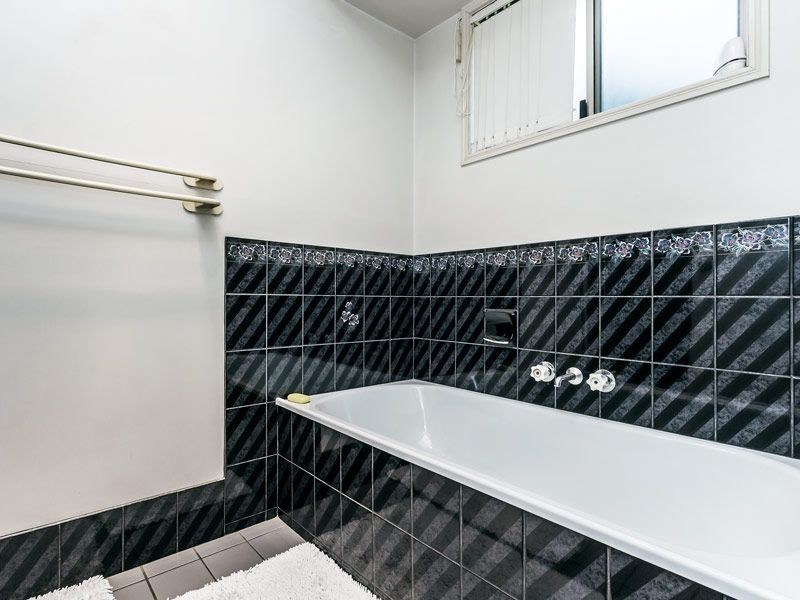 82 Buchanan Road, Morayfield QLD 4506