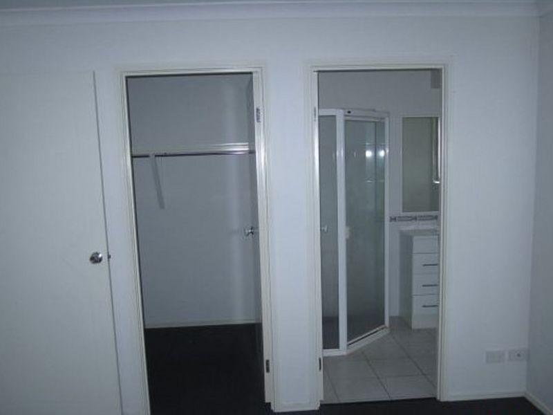 2/21 Smiths Road, Caboolture QLD 4510