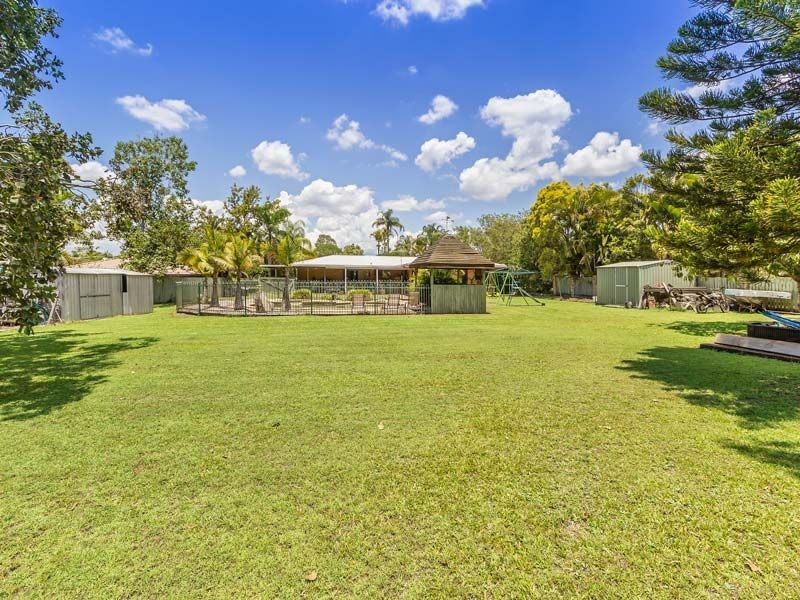 7 Blamey Court, Morayfield QLD 4506