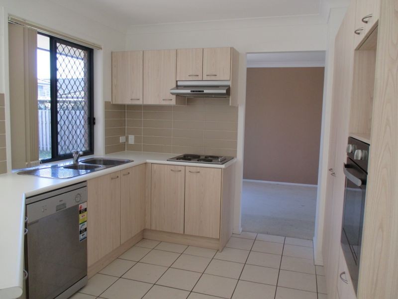 5 Almond Way, Bellmere QLD 4510
