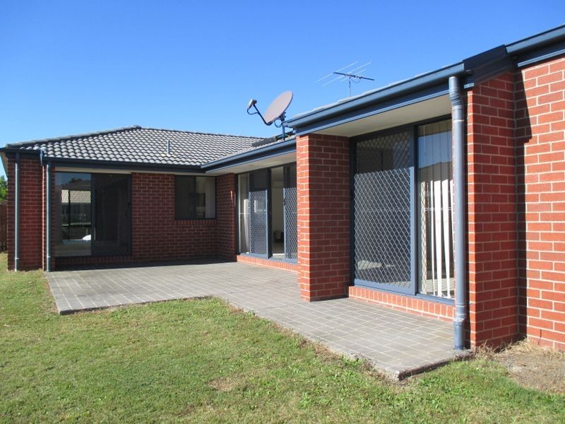 5 Almond Way, Bellmere QLD 4510