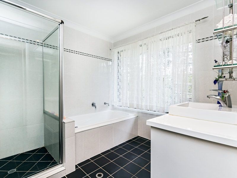 38 Bells Lane, Bellmere QLD 4510