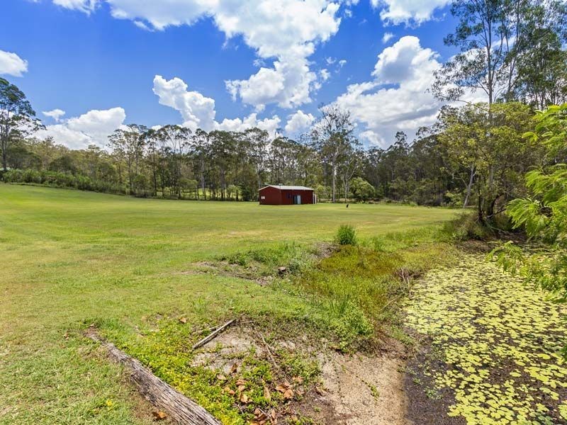 101 Collins Street, Moorina QLD 4506