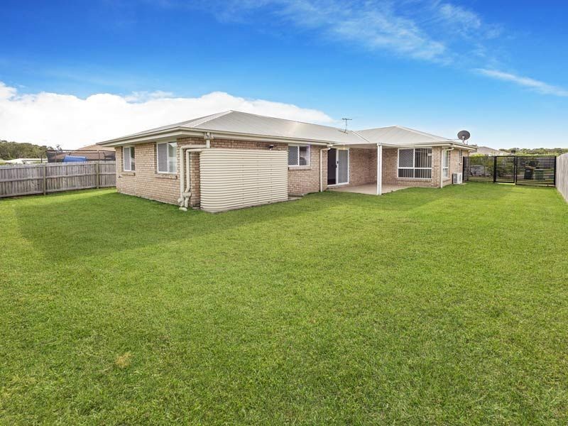 13 Broadleaf Place, Ningi QLD 4511