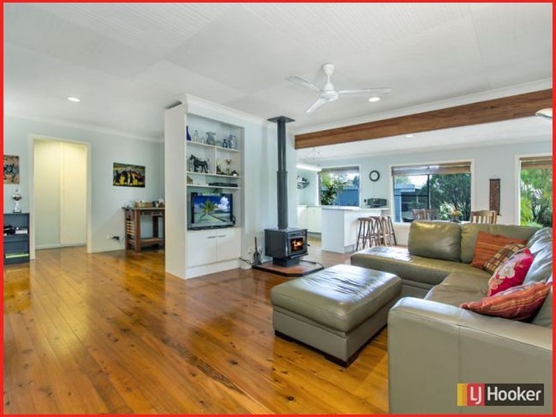 15 Behrens Road, Bellmere QLD 4510