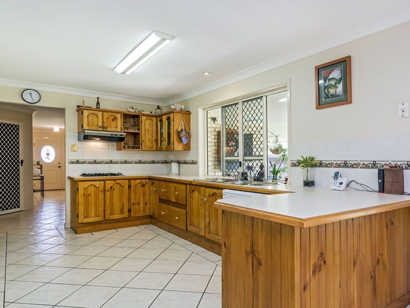 19 Pine Valley Drive, Joyner QLD 4500