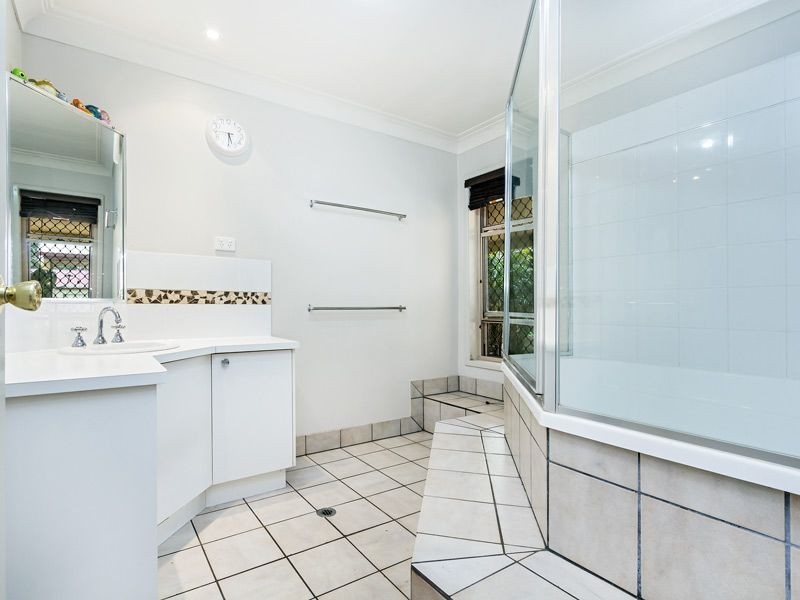 37 Hoad Street, Morayfield QLD 4506